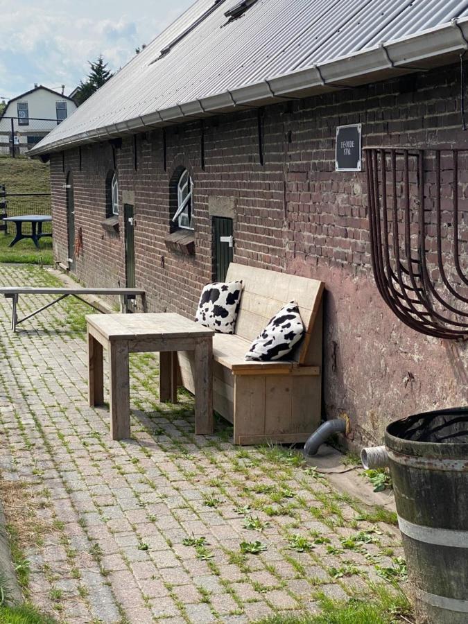 Herberg Boerderij De Straat-Hof Bed & Breakfast Leimuiden Exterior foto